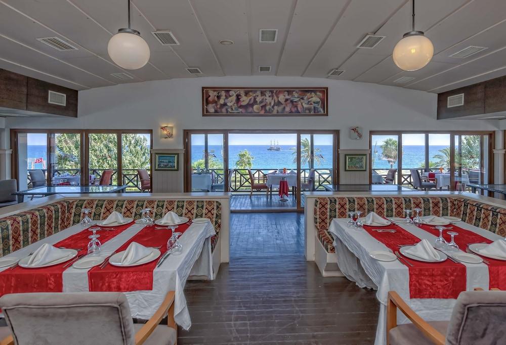 Labada Beach Hotel Çamyuva Εξωτερικό φωτογραφία