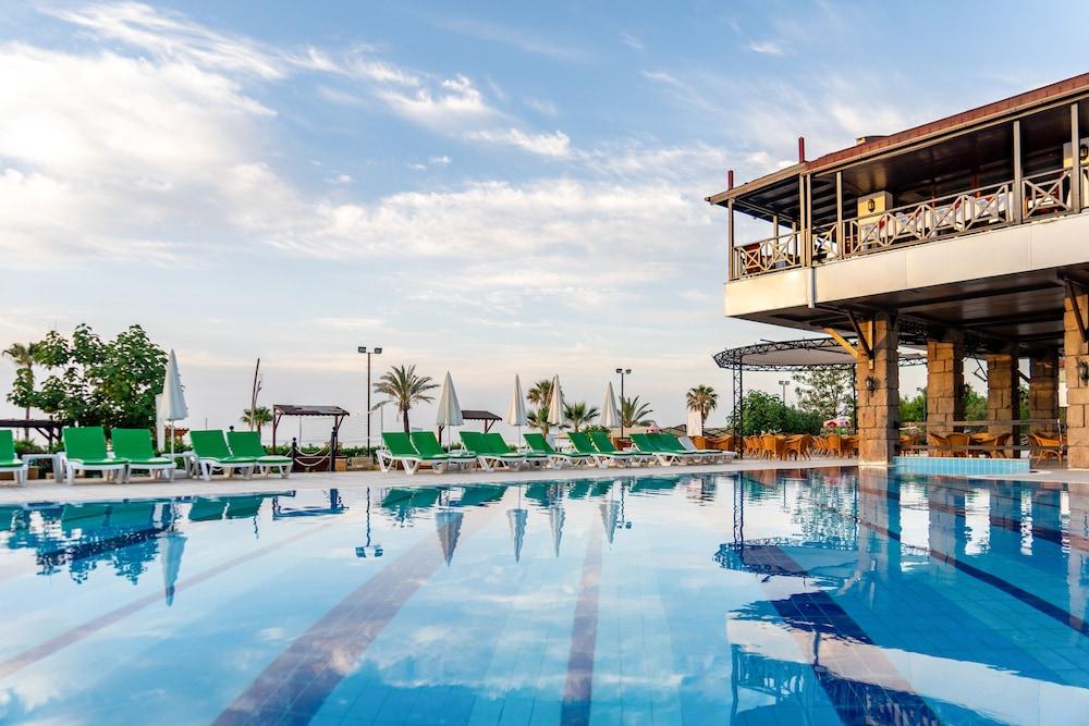 Labada Beach Hotel Çamyuva Εξωτερικό φωτογραφία